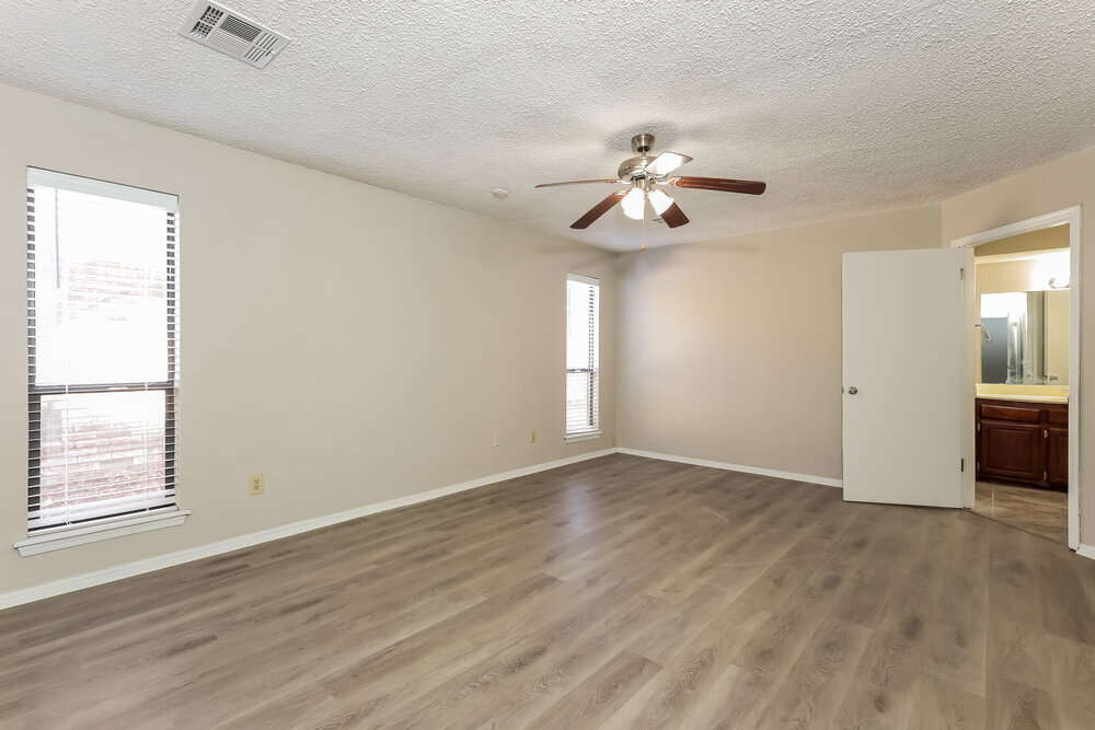 Building Photo - 8220 NW 112th Terrace