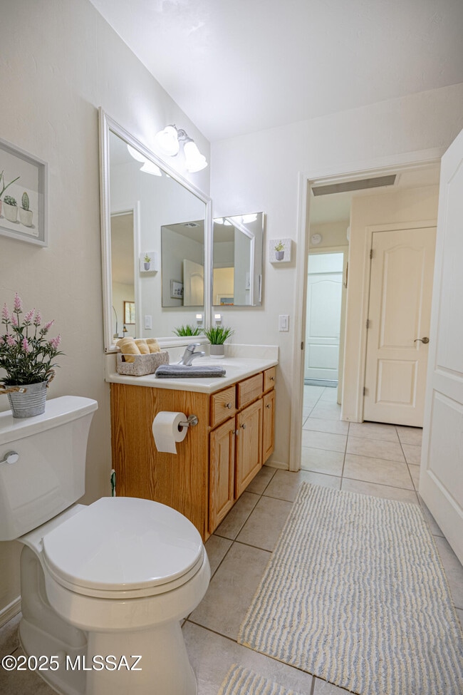 Building Photo - 5357 W Eagle Claws Ct