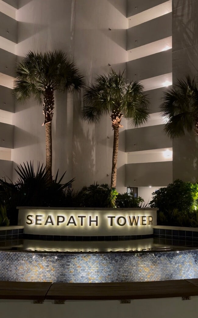 Building Photo - 322 Causeway Dr