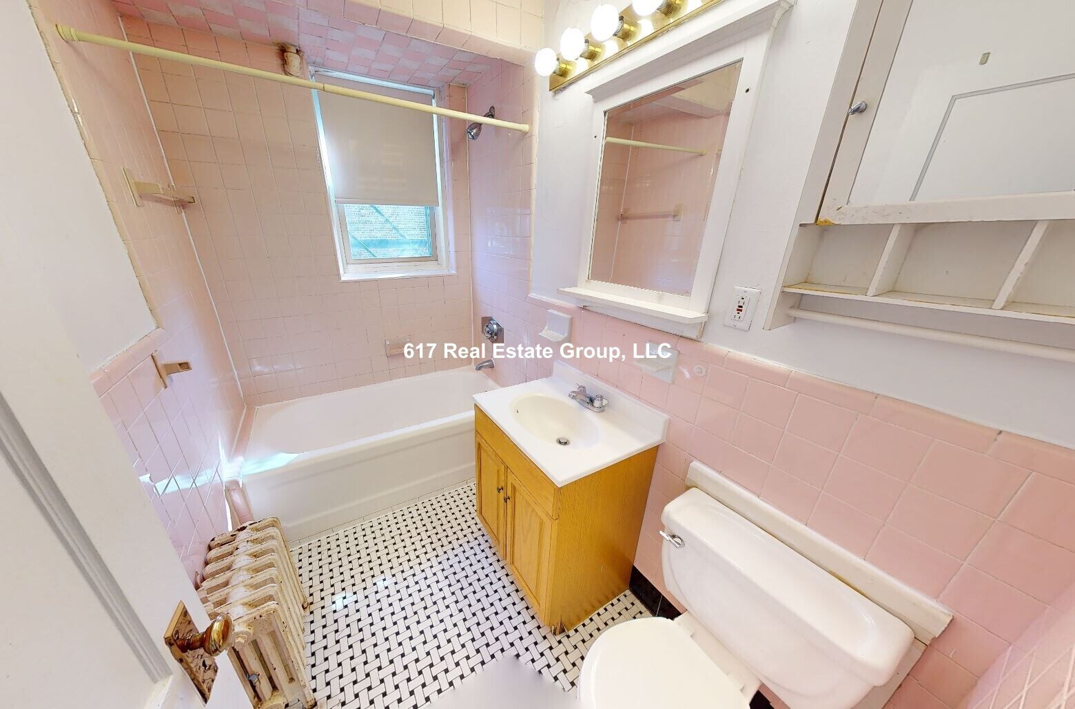 Building Photo - 1788 Beacon St