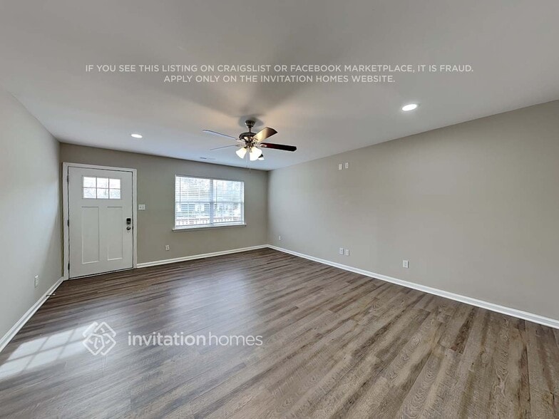 Building Photo - 200 Denver Ave