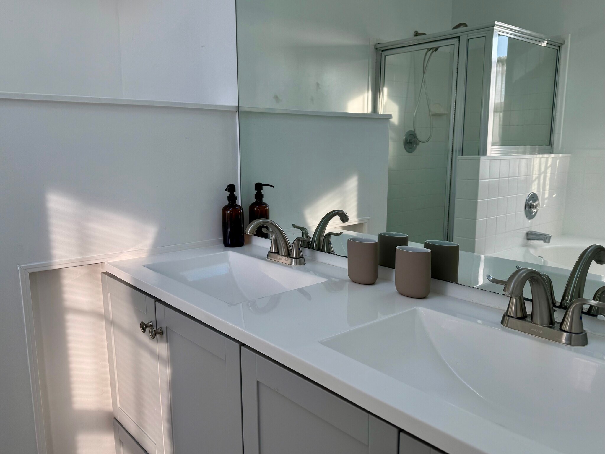 Master Bath - 67 Balboa Ln