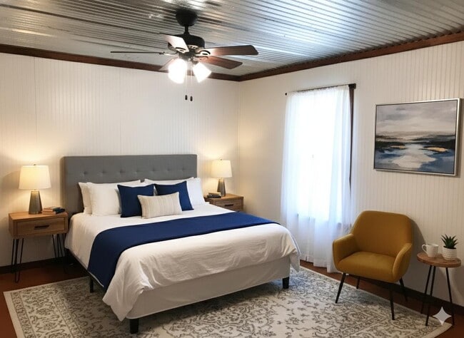 Building Photo - 601 Live Oak St