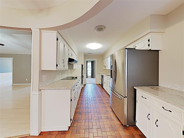 Building Photo - 1804 Mercedes Pl