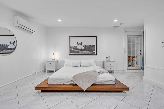 Building Photo - 18715 NW 10th Ct