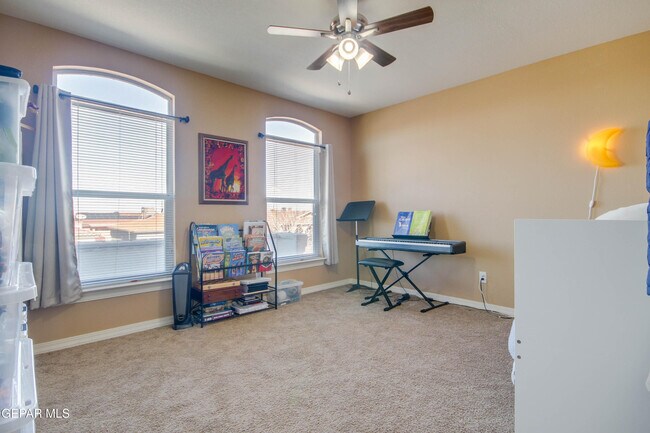 Building Photo - 14600 Christian Castle