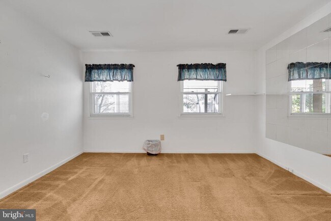Building Photo - 4314 Argonne Dr