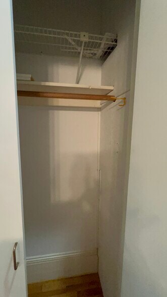 Building Photo - 1000 Memorial Dr