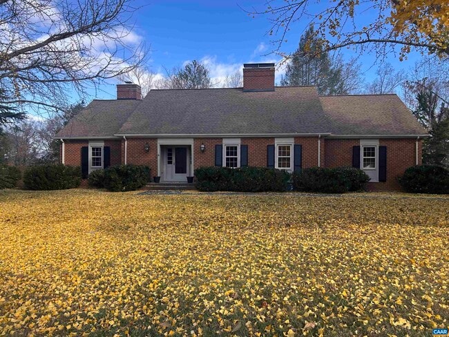 Building Photo - 214 Montvue Dr