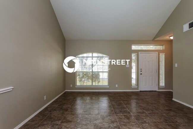 Building Photo - 3 Bedroom Pet-Friendly Home in Converse, TX with Main Street Renewal