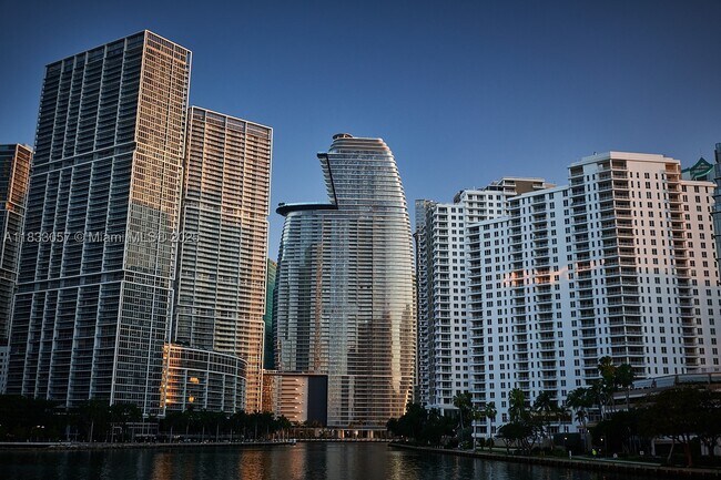 Building Photo - 300 Biscayne Blvd