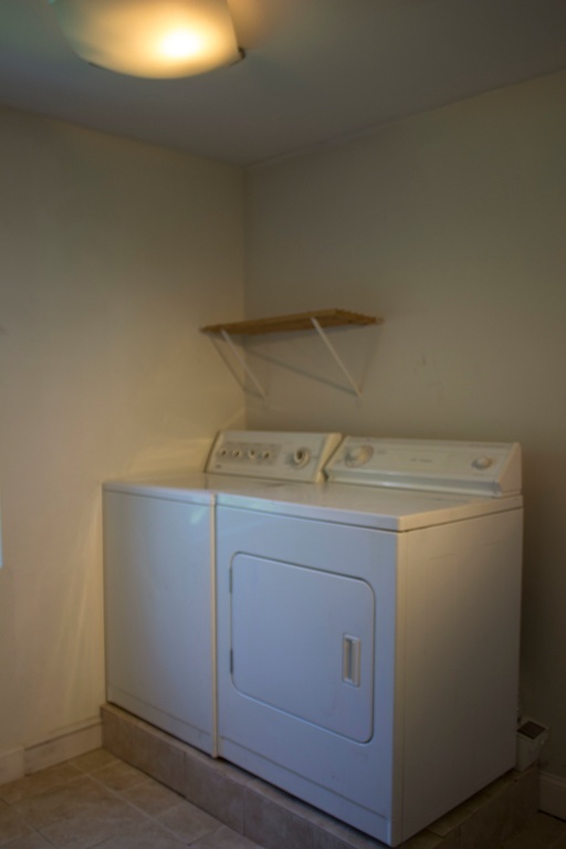 In House Washer &amp; Dryer - 2529 Kimball Street