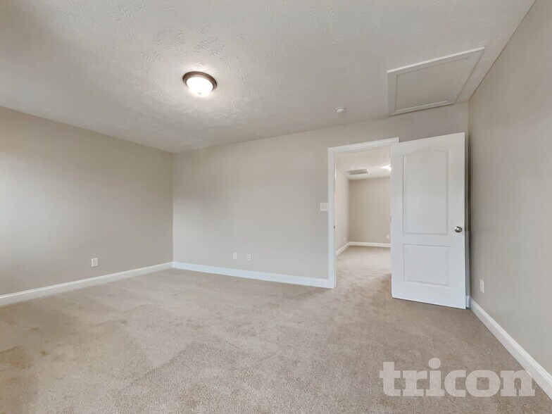 Building Photo - 37 Annapolis Rd