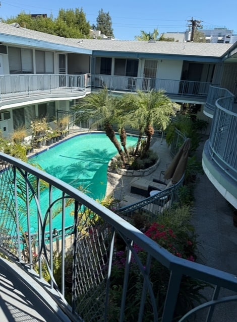 Building Photo - 1011 Hilldale Ave