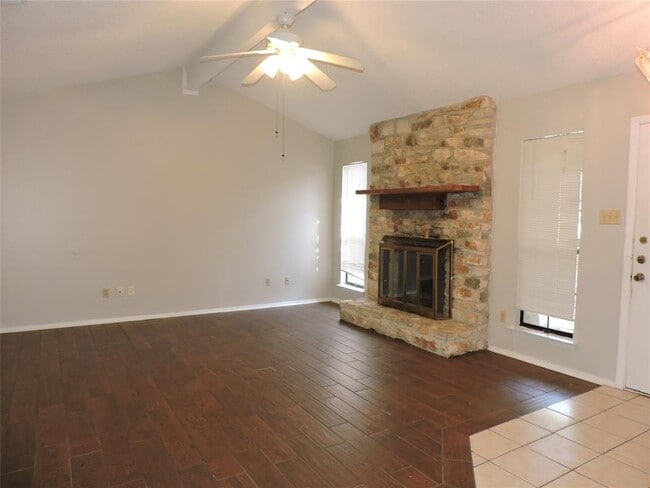 Building Photo - 8509 Fathom Cir