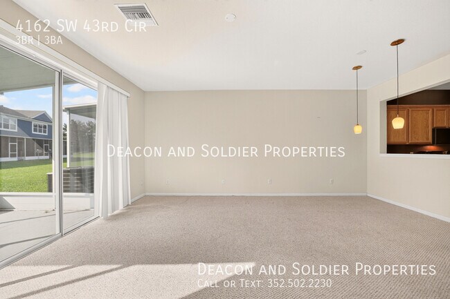 Building Photo - 4162 SW 43rd Cir