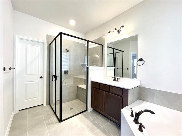 Building Photo - 3208 Swather Dr