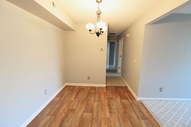 Building Photo - 1030-4 Blue Ridge Dr