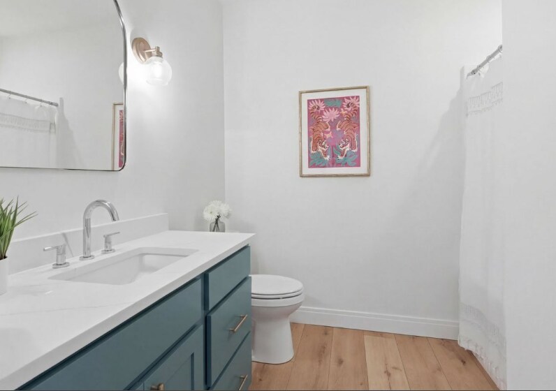 Building Photo - 1 Country Club Ct