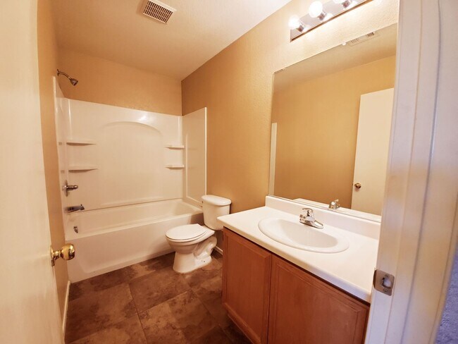 Building Photo - BEAUTIFUL MUST SEE 3 BEDROOM 2 STORY HOME IN SOUTHWEST