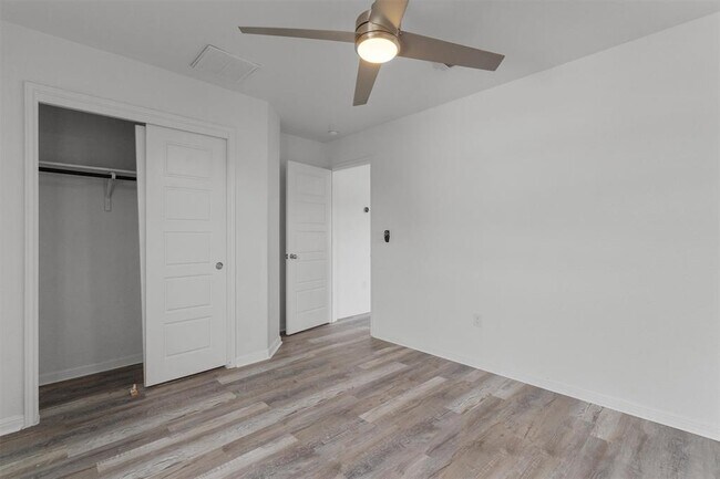 Building Photo - 5804 Loblolly Ln