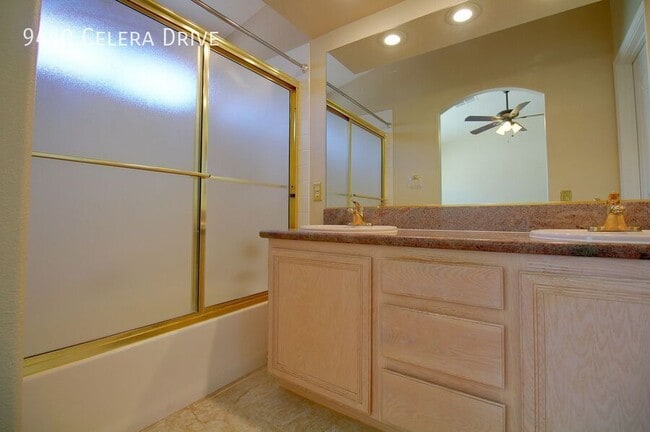 Building Photo - 9440 Celera Dr