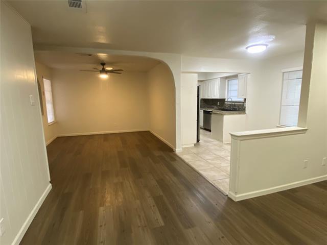 Building Photo - 430 Kirby Creek Dr