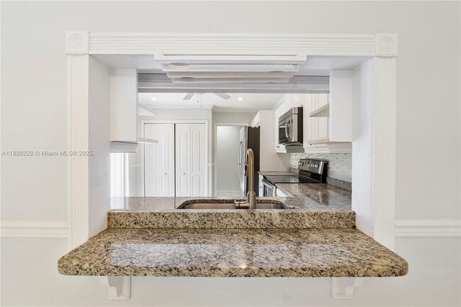 Building Photo - 23257 Boca Club Colony Cir