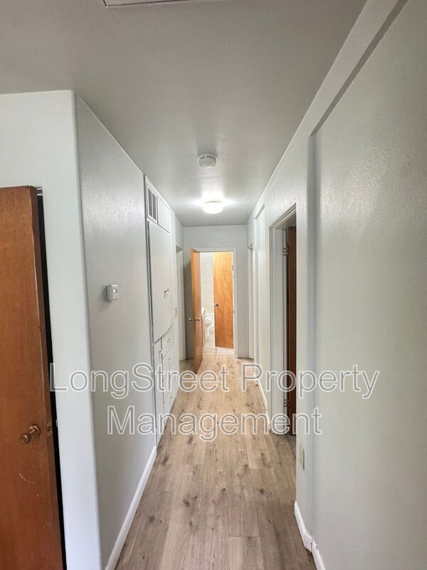 Building Photo - 1012 NW 34th St