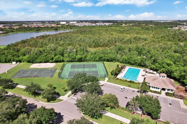 Building Photo - 2719 Portchester Ct