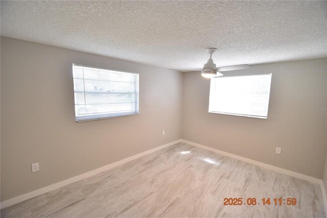 Building Photo - 8522 Longboat Ln