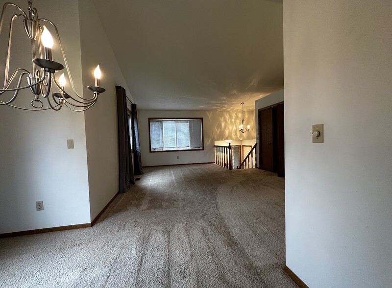 Building Photo - 201 - 203 Heidi Ct