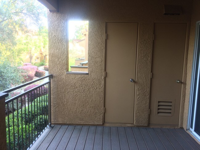 Balcony with storage - 480 Bollinger Canyon Ln
