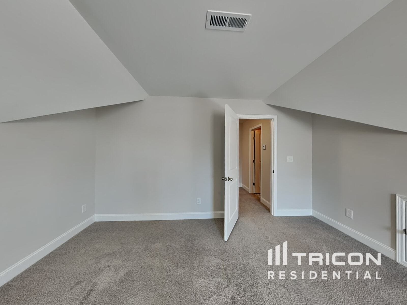 Building Photo - 25 Fish Whistle Ct