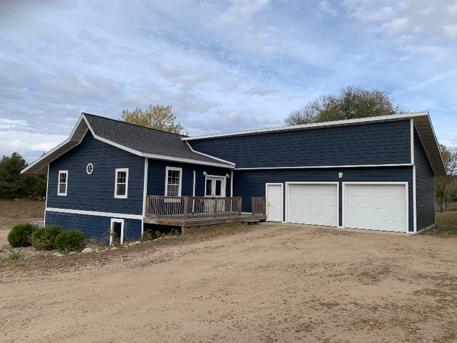 Building Photo - 16387 170th St