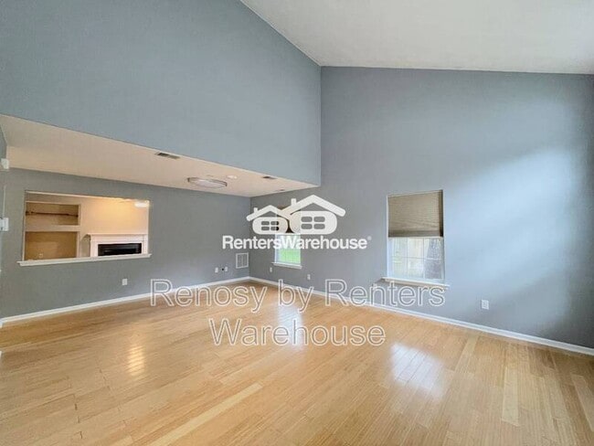 Building Photo - 171 Graystone Trce