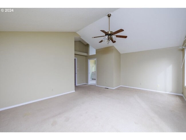 Building Photo - Bright, Open Living with Vaulted Ceilings ...