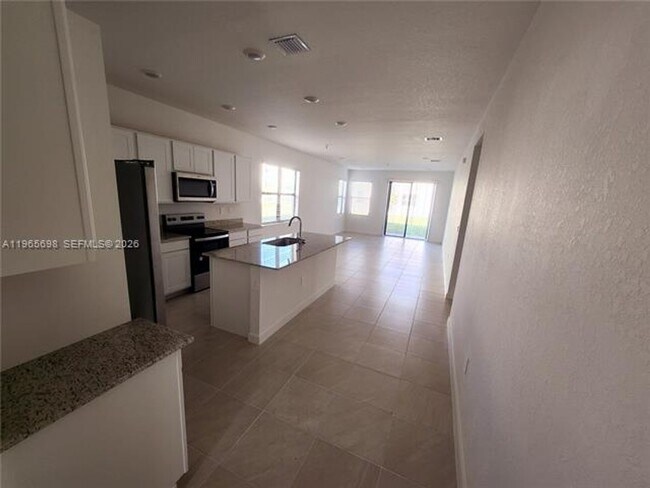 Building Photo - 12925 SW 267th St