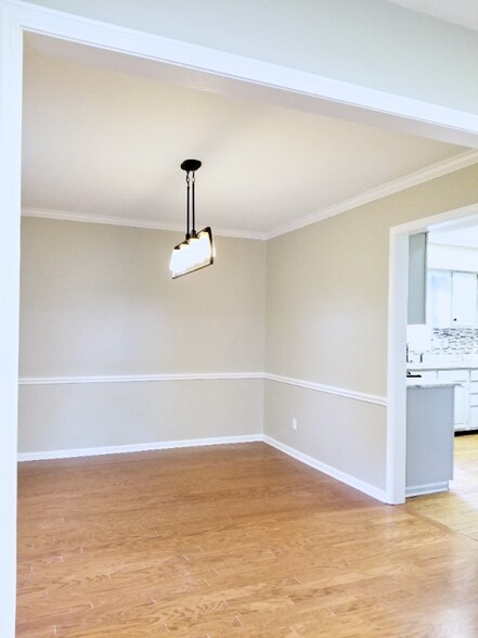 Building Photo - 7203 Shady Nelms Dr