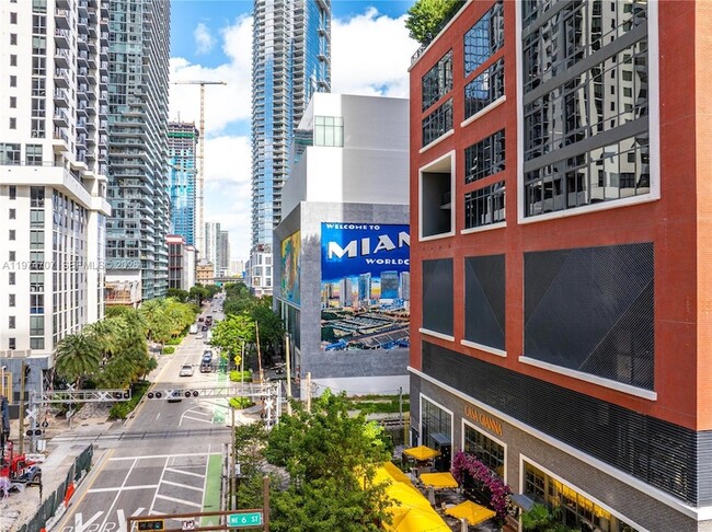 Building Photo - 159 NE 6th St