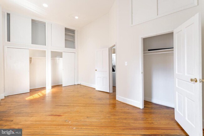 Building Photo - 1213 12th St NW