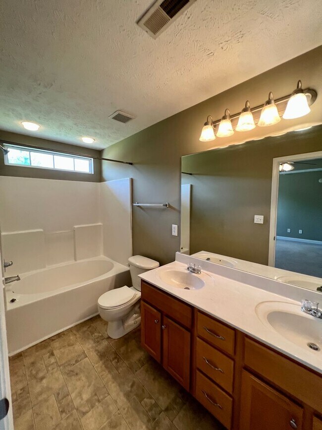 Building Photo - 1030 Coral Drive