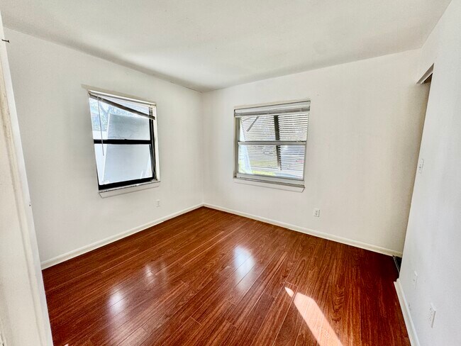 Building Photo - 6047 32nd St N