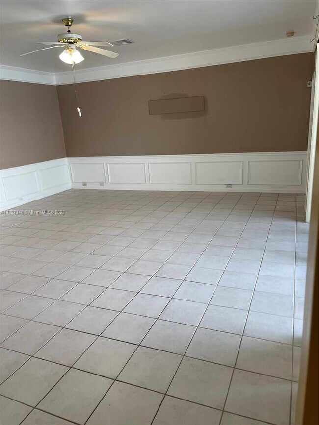 Building Photo - 5893 Plum Harbor Cir