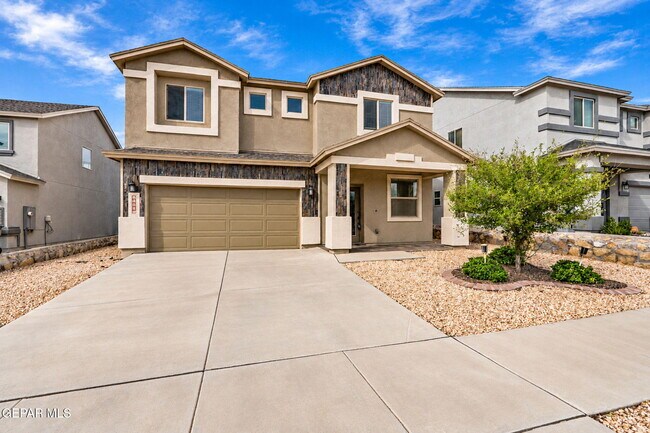 Building Photo - 14525 Juan Diego Dr