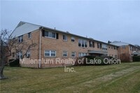 Building Photo - 2503 W 13 Mile Rd