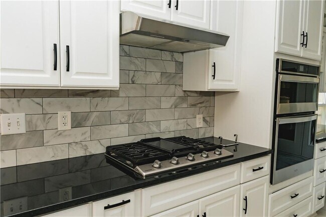 Building Photo - 5664 Jackson Knoll Trace NW
