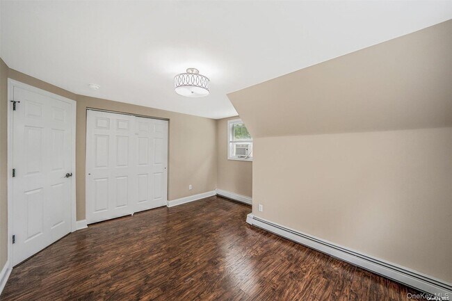 Building Photo - 278 Pipe Stave Hollow Rd