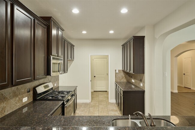 Building Photo - 630 Aulia Ln