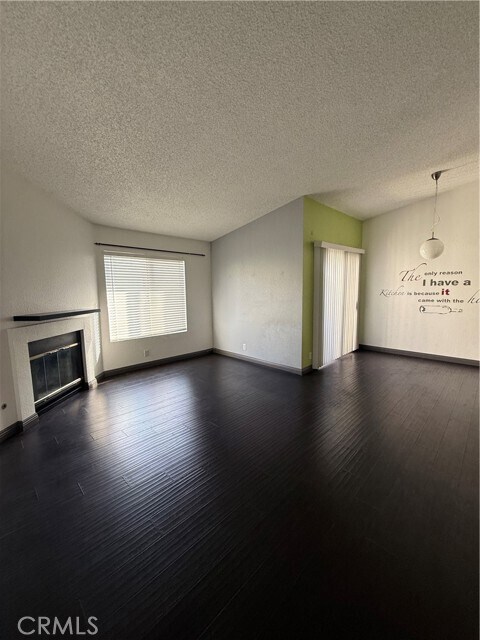 Building Photo - 24316 Sylvan Glen Rd